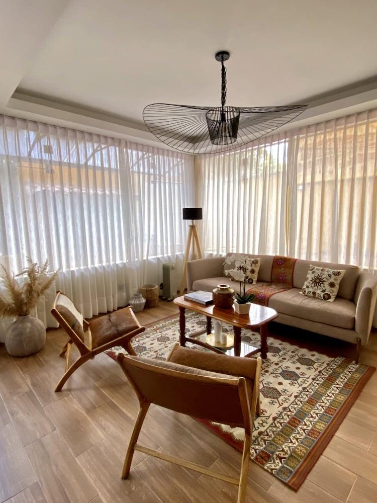 Torre Dorada Cusco Hotel ภายนอก รูปภาพ