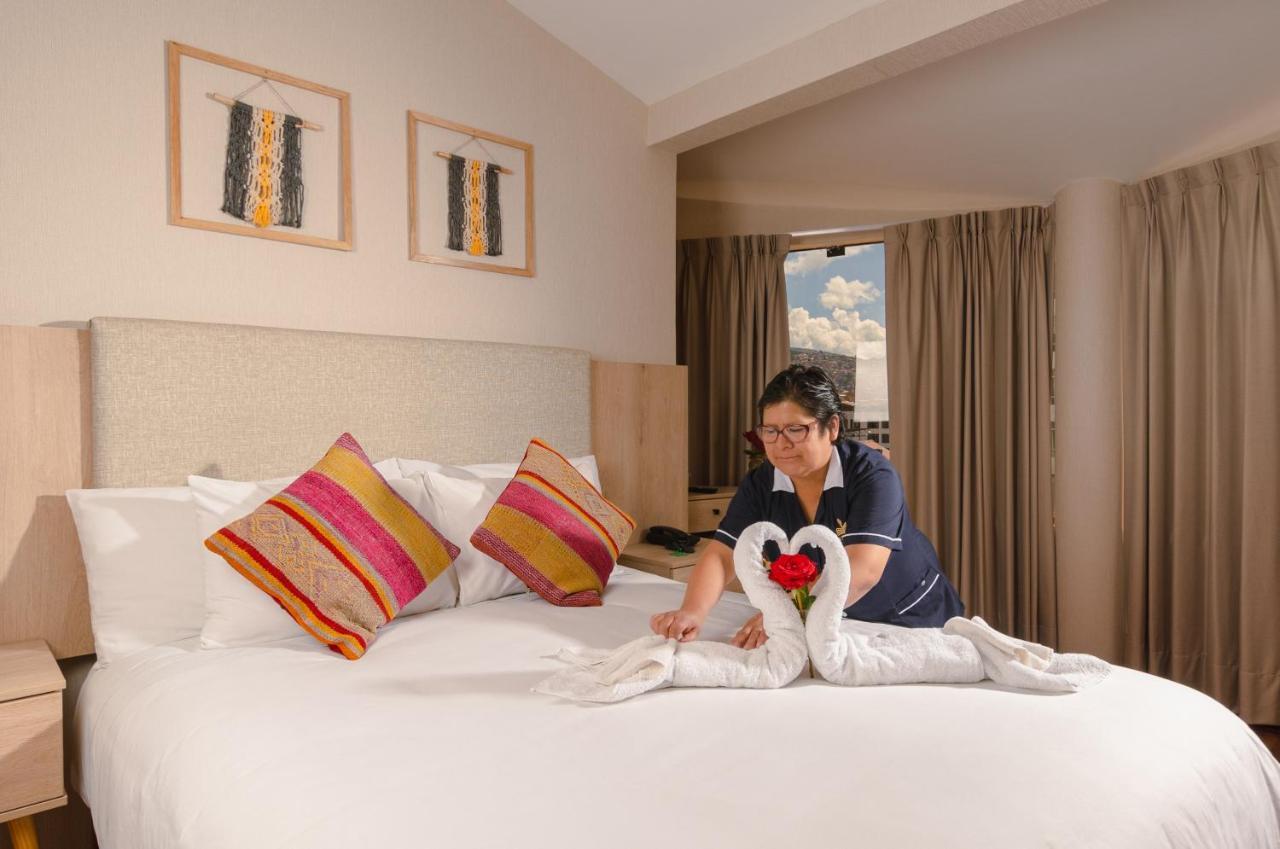 Torre Dorada Cusco Hotel ภายนอก รูปภาพ
